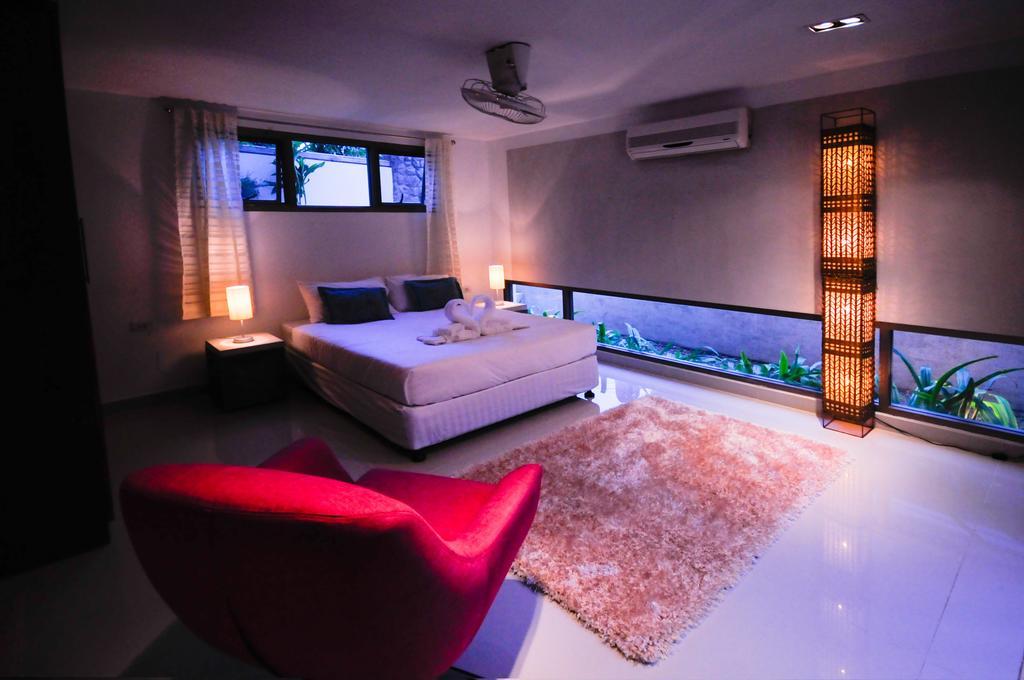 Nai Harn Beach Villa Exterior foto