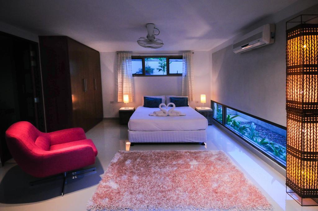 Nai Harn Beach Villa Exterior foto